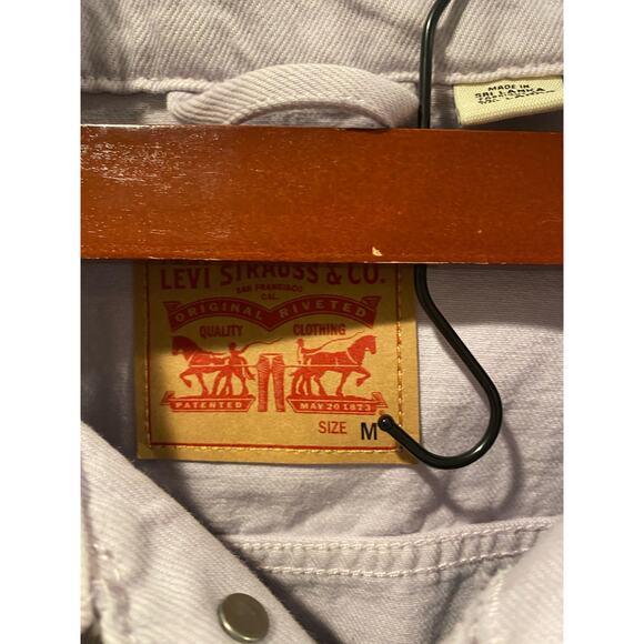Levi's lavender jean jacket - Picture 4 of 5